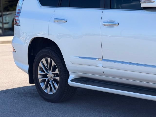 Used 2019 Lexus GX 460 Luxury AWD/4WD image 5