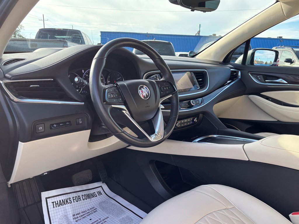 Used 2024 Buick Enclave Avenir AWD/4WD image 10