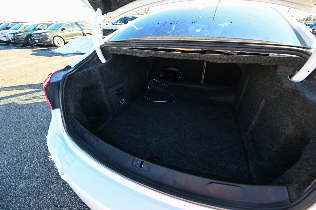 Used 2018 Chevrolet Impala LS image 16