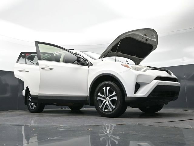 Used 2017 Toyota RAV4 LE image 40