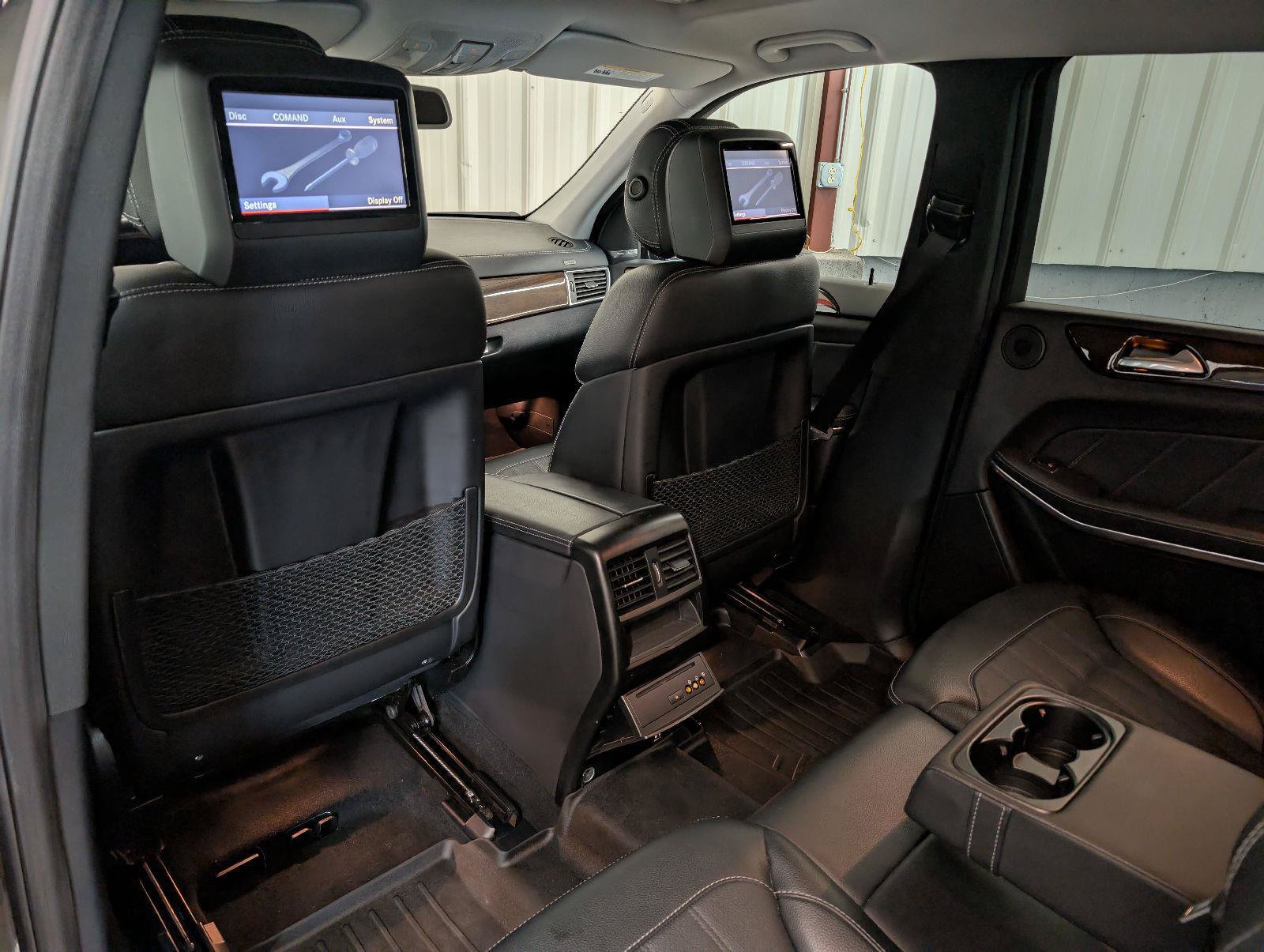 Used 2014 Mercedes-Benz GL 450 4MATIC image 46