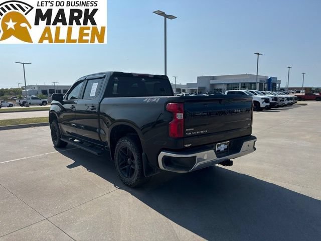 Used 2021 Chevrolet Silverado 1500 LT AWD/4WD image 4