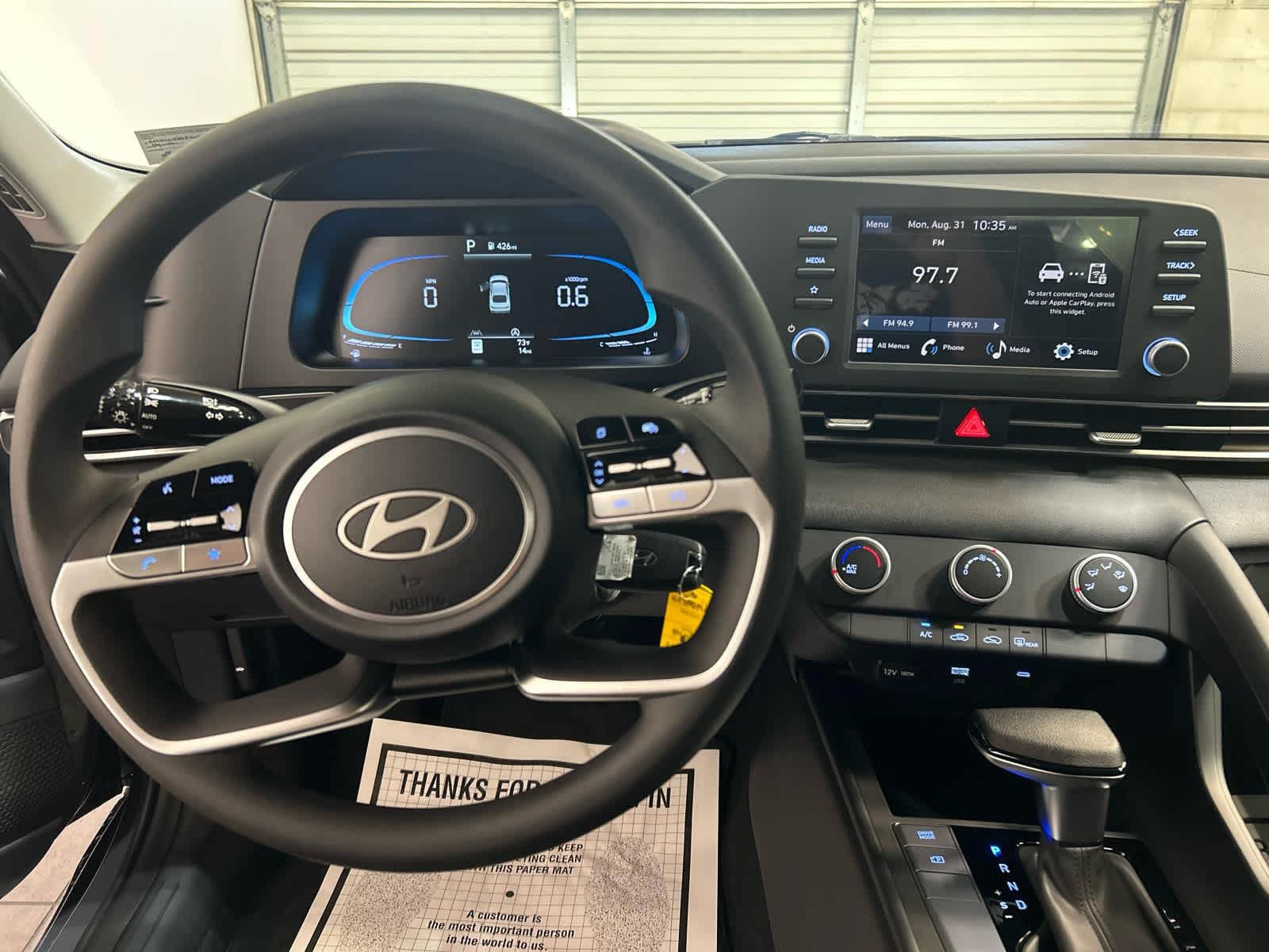 New 2026 Hyundai Elantra SE FWD image 8