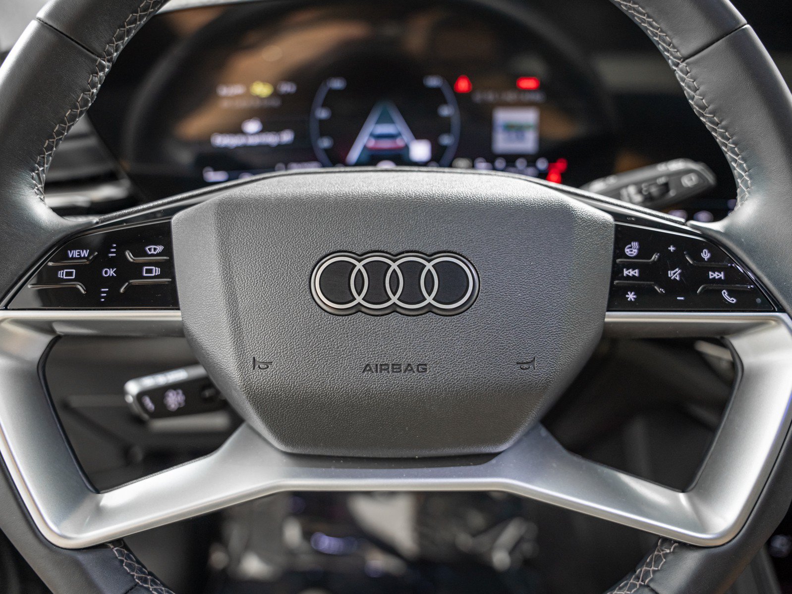 Certified 2025 Audi Q5 Premium w/ Premium Plus AWD/4WD image 12