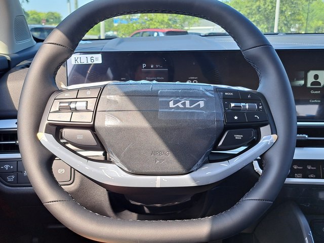 New 2026 Kia Sorento S FWD image 9