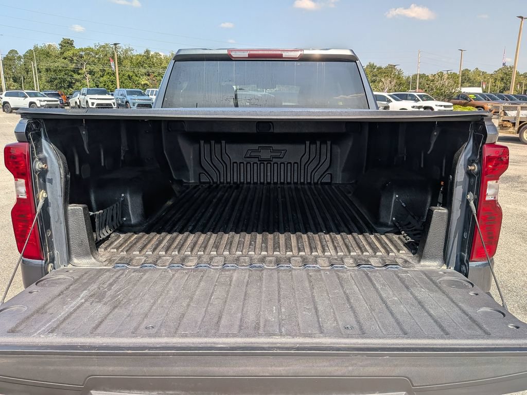 Used 2021 Chevrolet Silverado 1500 LT AWD/4WD image 33