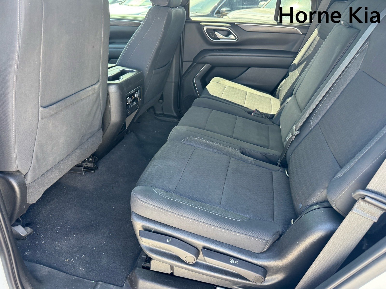Used 2022 Chevrolet Tahoe LS RWD image 12