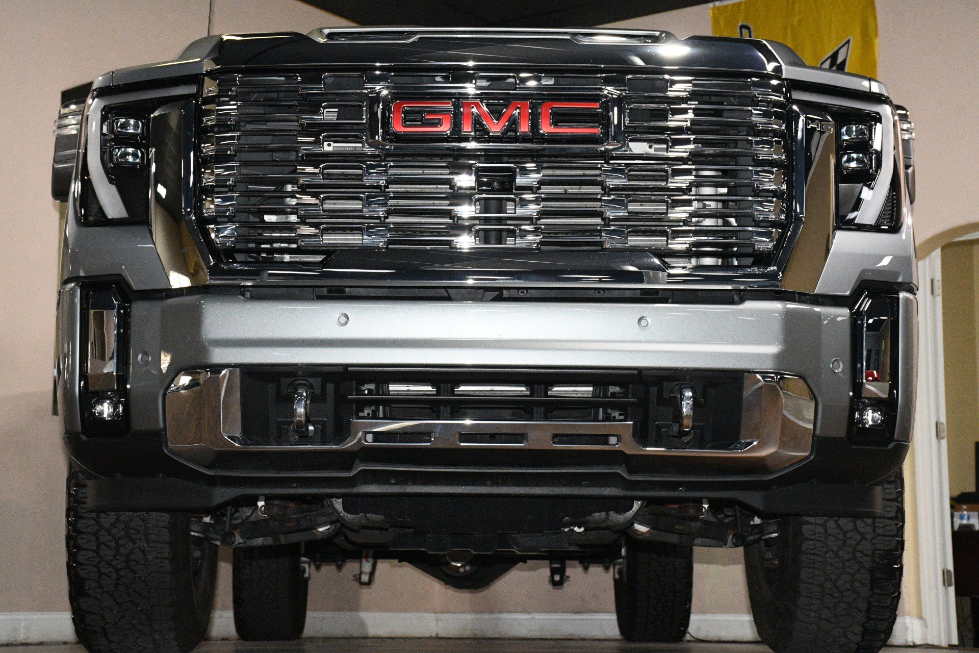 Used 2024 GMC Sierra 2500 Denali w/ Denali Reserve Package AWD/4WD image 81