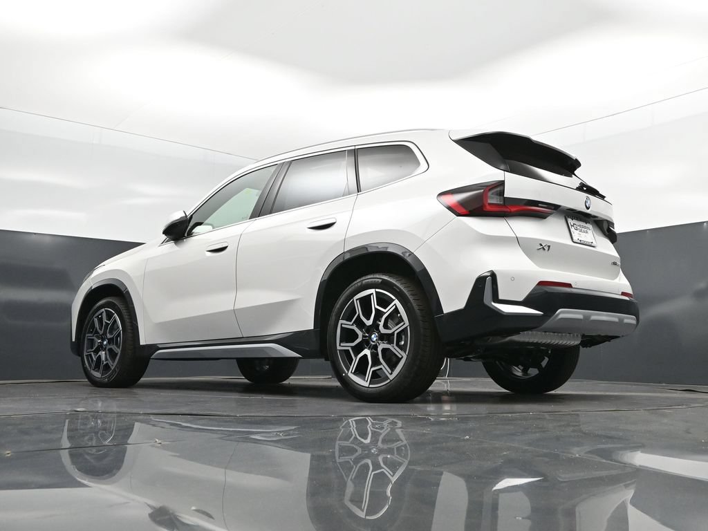 New 2026 BMW X1 xDrive28i w/ Technology Package AWD/4WD image 40
