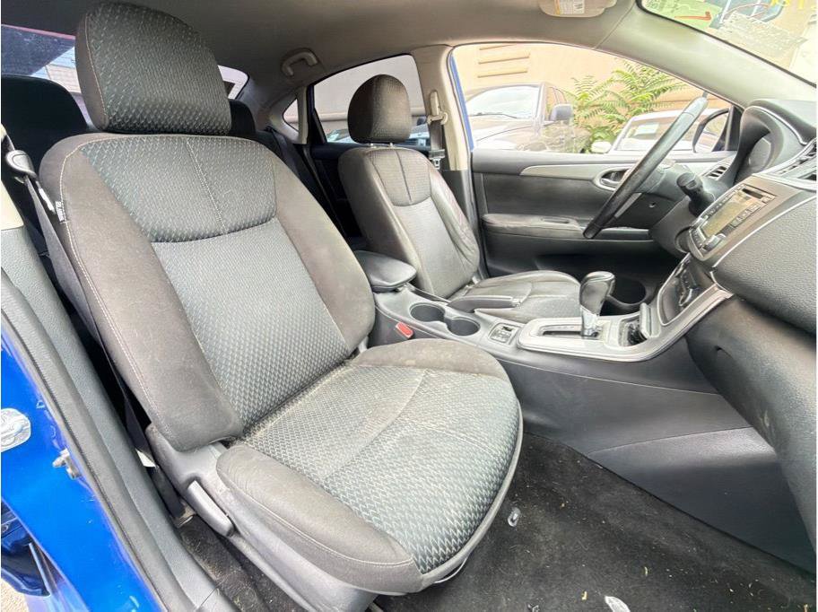 Used 2015 Nissan Sentra SR FWD image 4