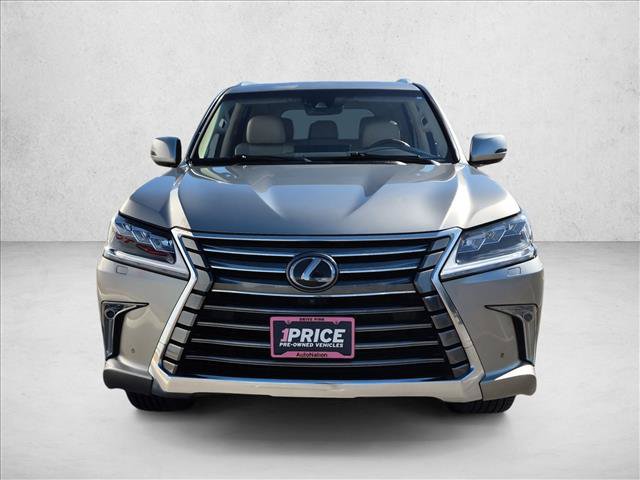 Used 2019 Lexus LX 570 4WD w/ Luxury Package image 2