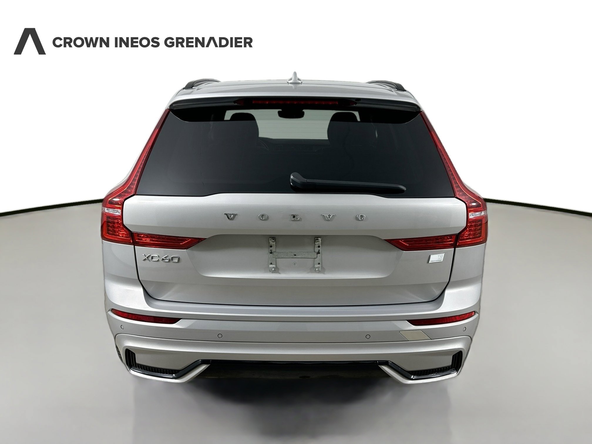 Used 2022 Volvo XC60 T8 R-Design w/ Advanced Package AWD/4WD image 35