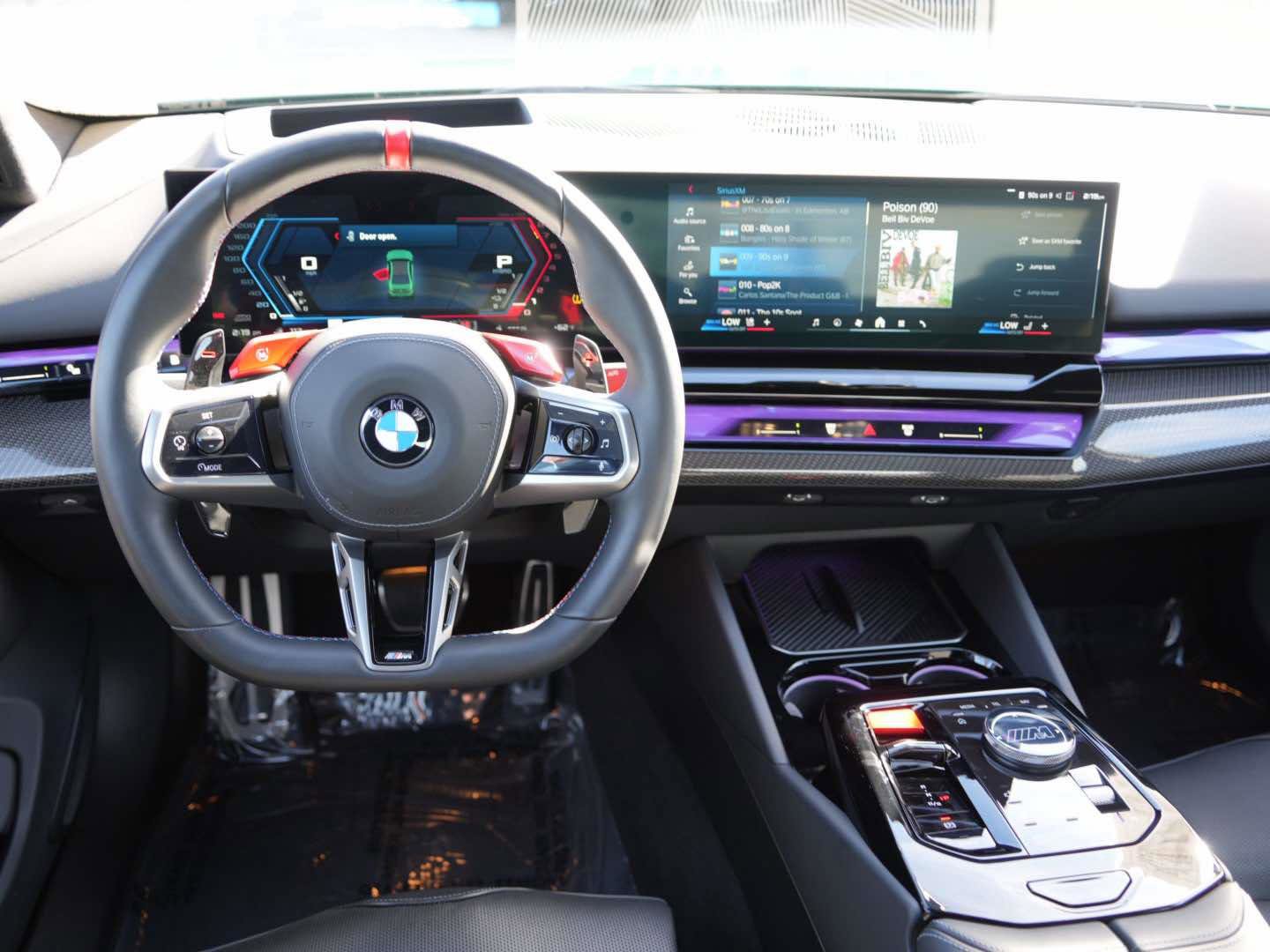 Used 2025 BMW M5 w/ Carbon Package image 10