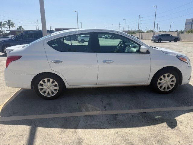 Used 2019 Nissan Versa SV FWD image 6