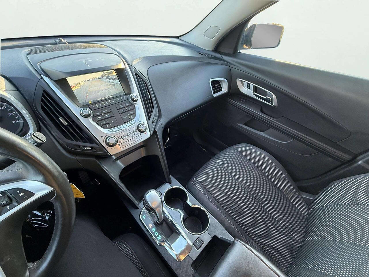 Used 2015 Chevrolet Equinox LT w/ Driver Convenience Package image 19