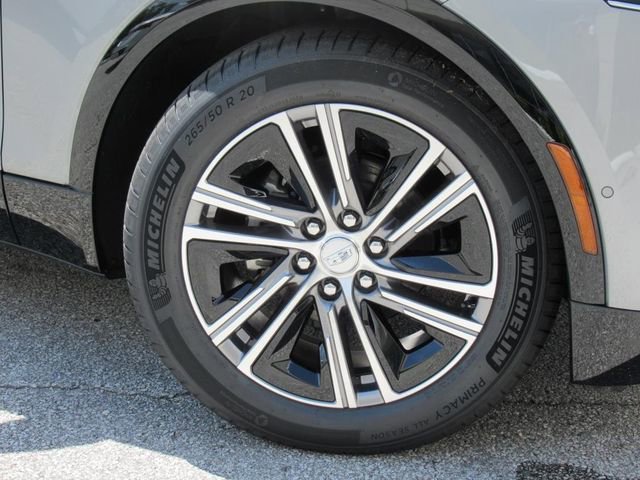 New 2025 Cadillac Lyriq Luxury image 7