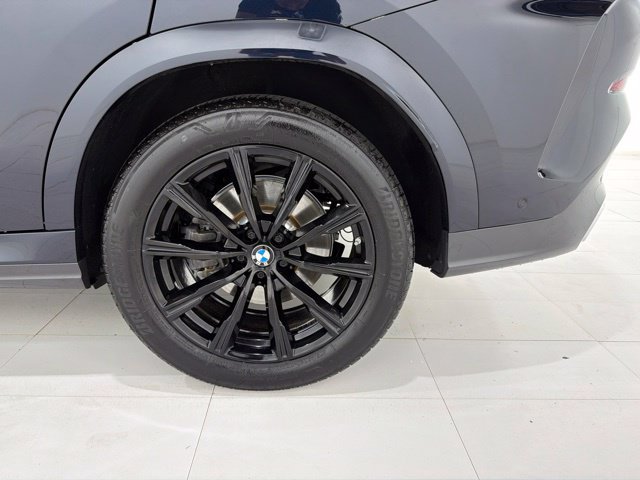 Certified 2024 BMW X6 xDrive40i w/ Premium Package AWD/4WD image 44