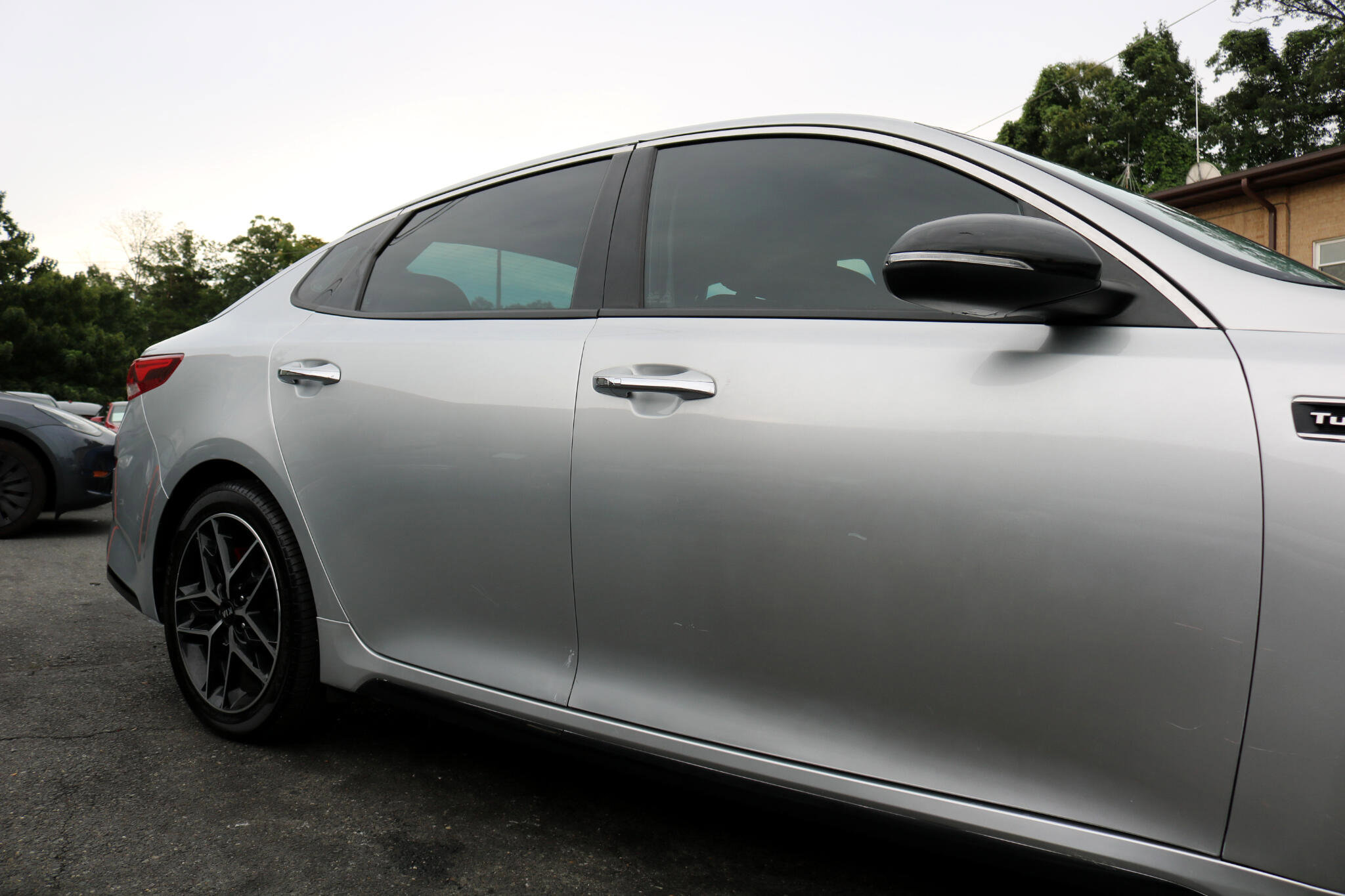 Used 2019 Kia Optima SX image 12