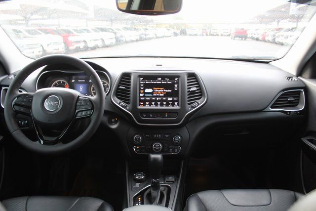 Used 2023 Jeep Cherokee Altitude Lux image 21