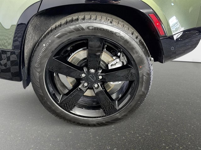 Used 2026 Land Rover Defender 110 X-Dynamic SE image 33