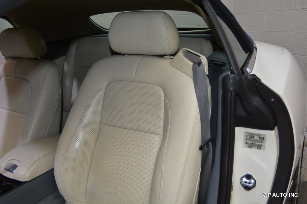 Used 2008 Jaguar XKR R RWD image 15