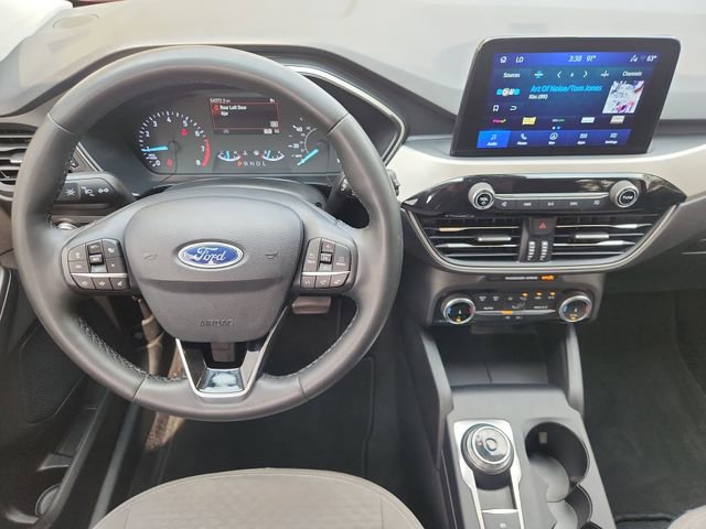 Used 2022 Ford Escape SE w/ SE Sport Appearance Package FWD image 11