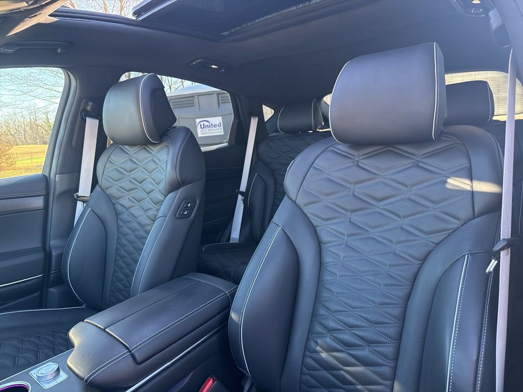 Certified 2025 Genesis GV80 3.5T image 9