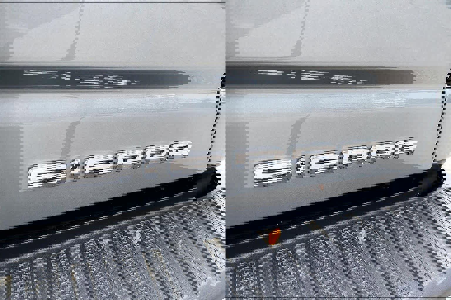 Used 2025 GMC Sierra 3500 Denali Ultimate image 10