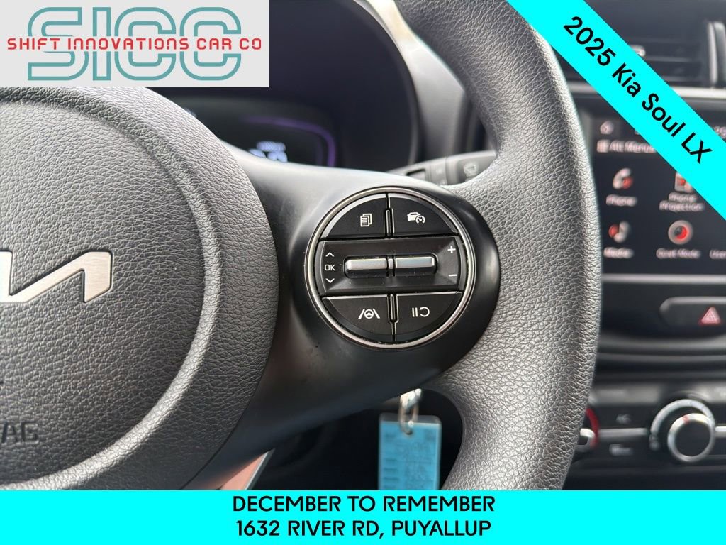 Used 2025 Kia Soul LX w/ LX Technology Package image 17