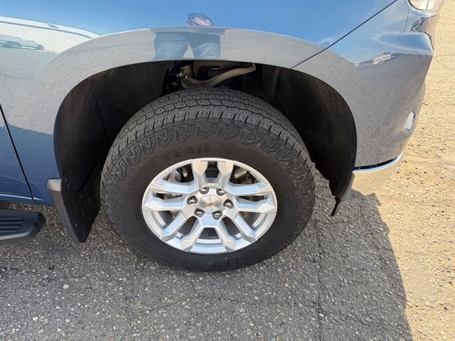 Used 2024 Chevrolet Silverado 1500 LT w/ Leather Package image 16