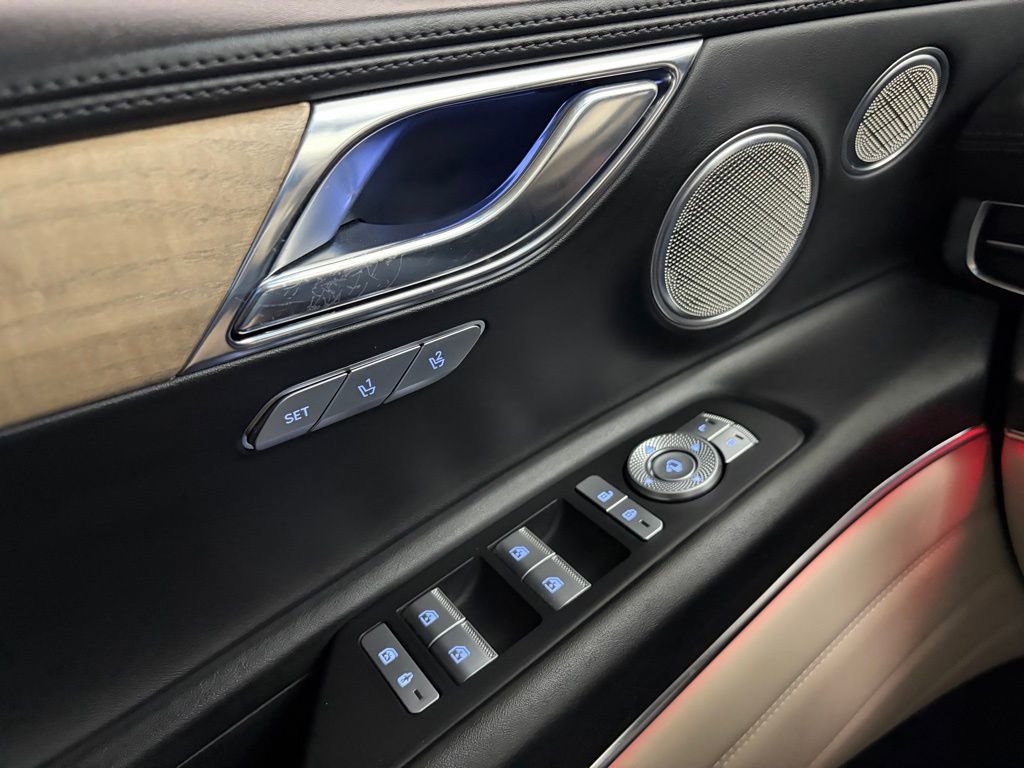 Used 2023 Genesis GV80 3.5T Prestige w/ Prestige Package image 17