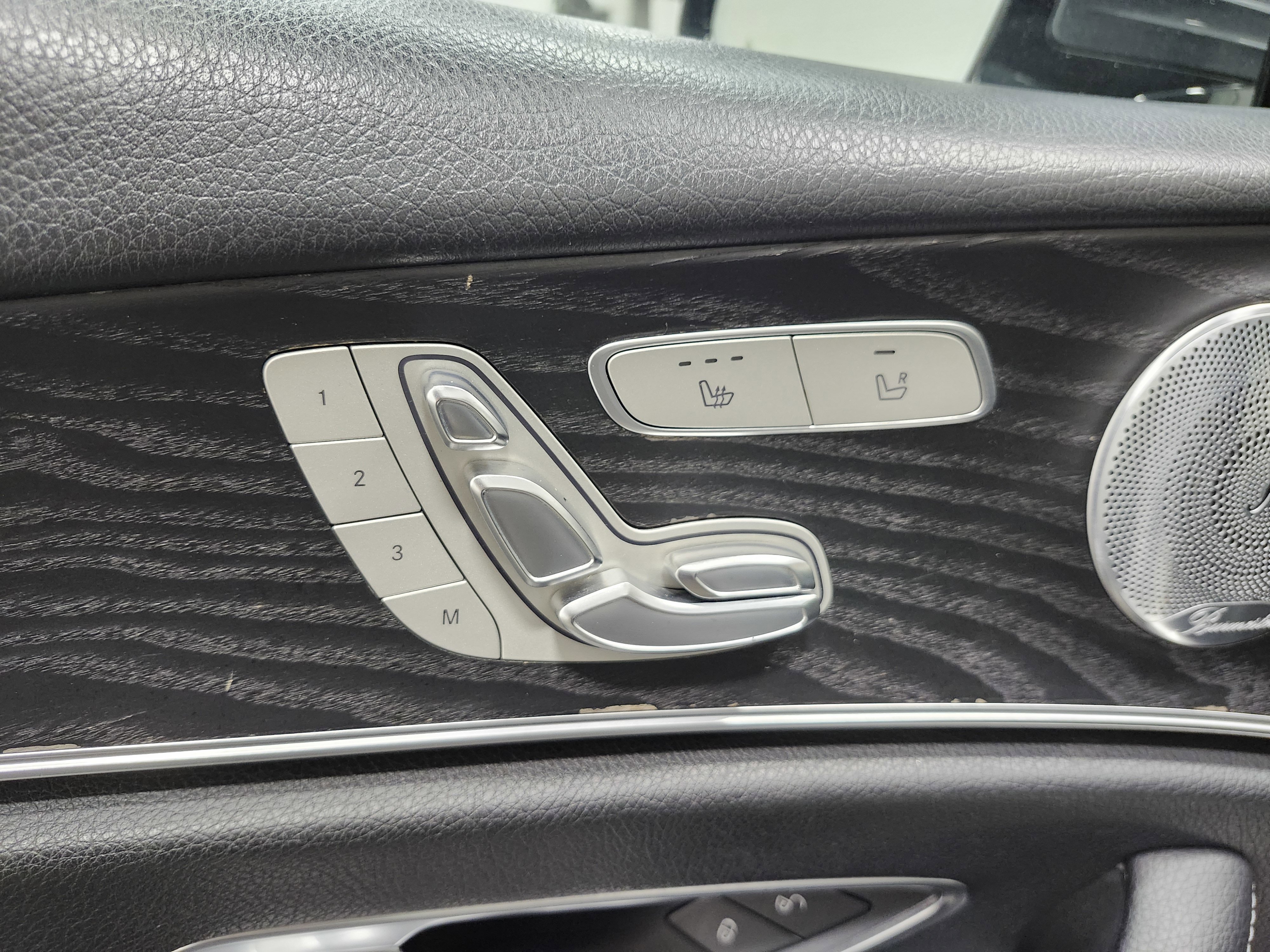 Used 2018 Mercedes-Benz E 400 E 400 w/ Premium 1 Package image 29