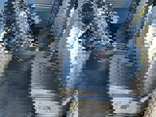 Used 2020 Audi Q3 2.0T Premium w/ Convenience Package image 20