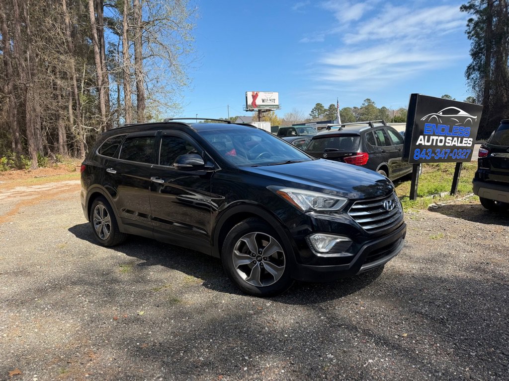 Used 2013 Hyundai Santa Fe GLS image 1