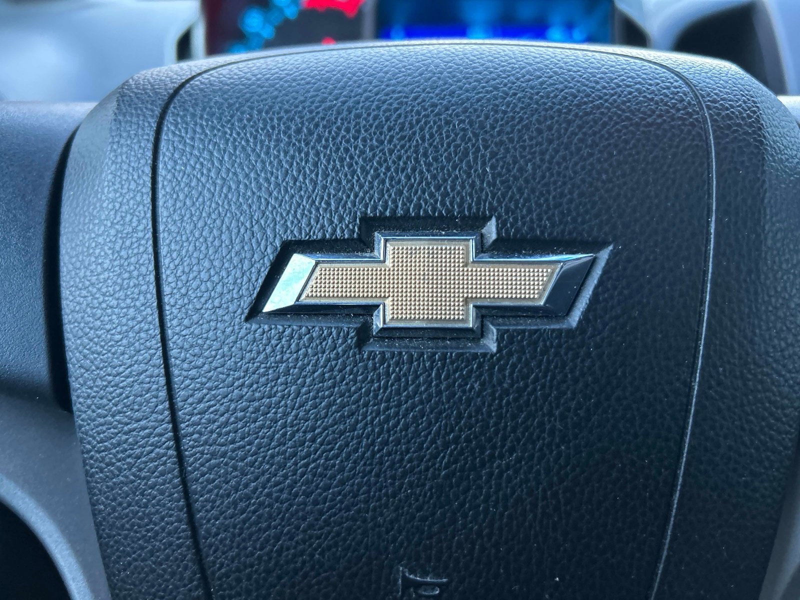 Used 2012 Chevrolet Sonic LS image 21