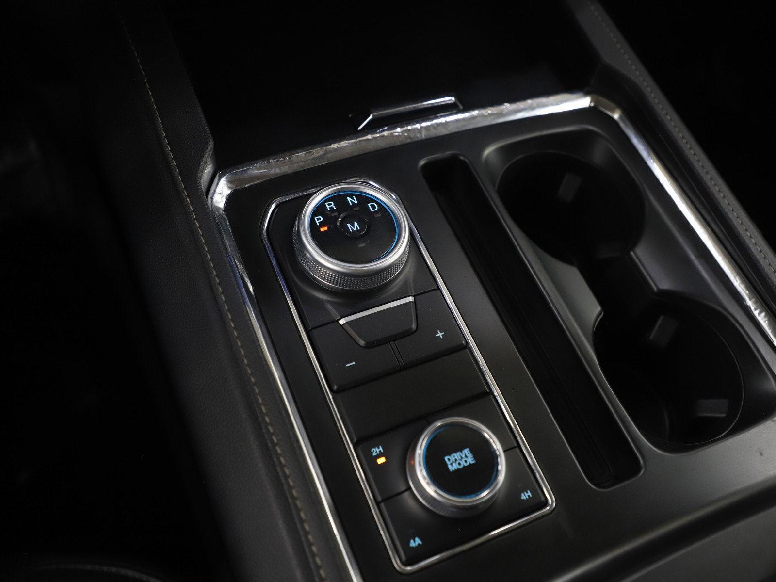 Used 2023 Ford Expedition Max XLT image 27