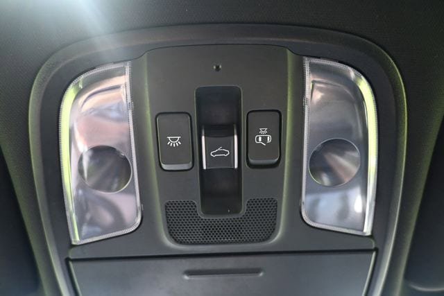 Used 2021 Kia Stinger GT-Line w/ Sun & Sound Package AWD/4WD image 34