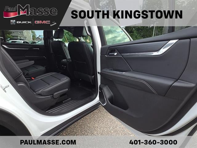 Used 2025 GMC Acadia Elevation w/ Elevation Premium Package AWD/4WD image 29