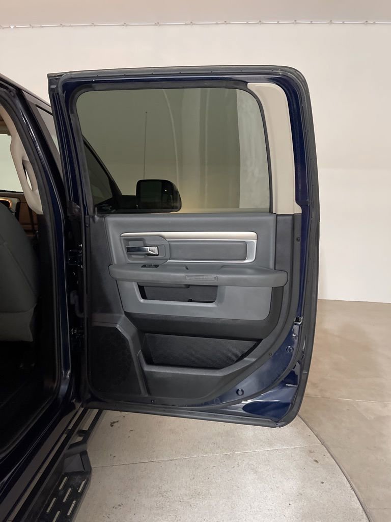 Used 2015 RAM 2500 Outdoorsman image 17