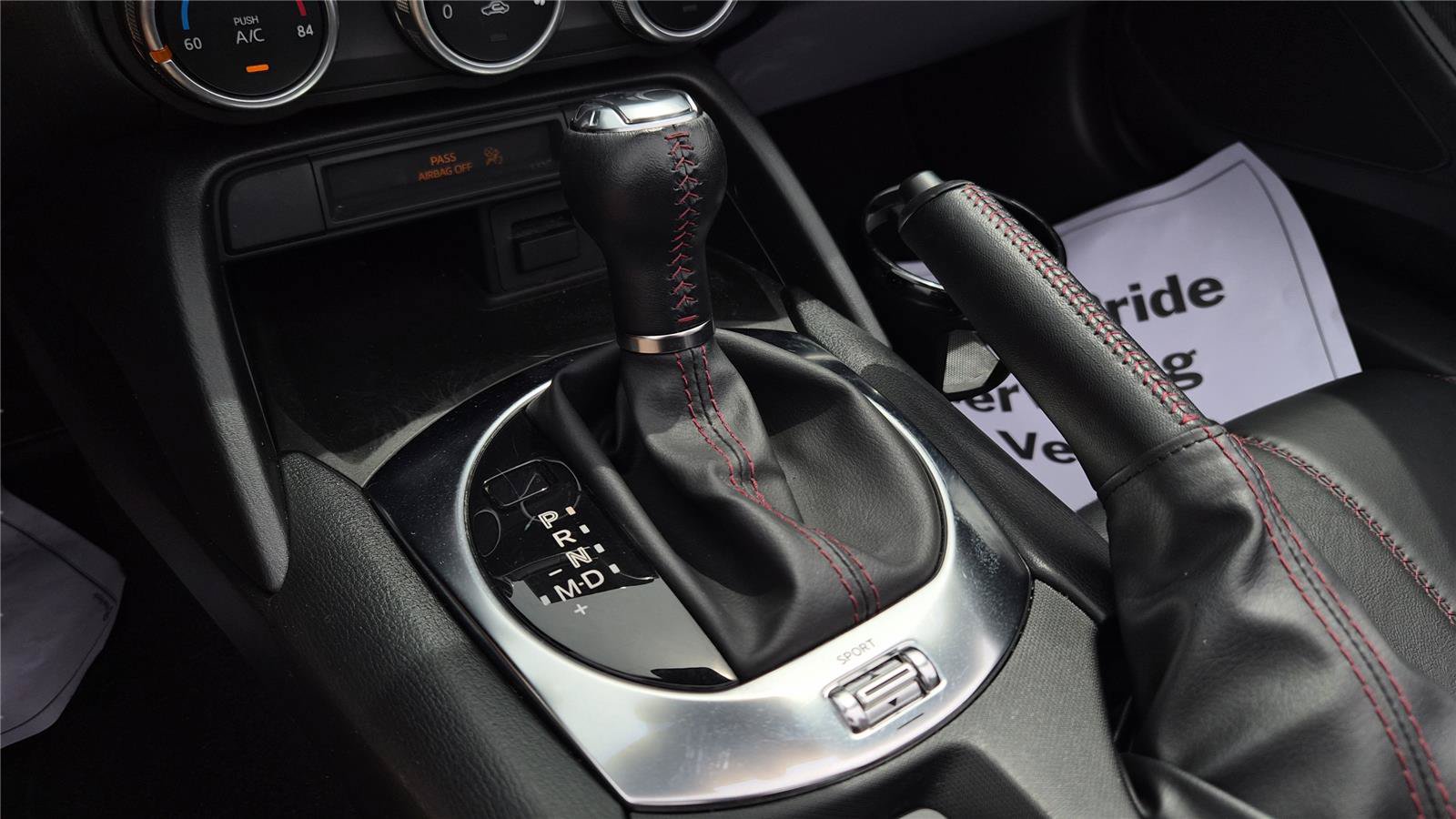 Used 2018 MAZDA MX-5 Miata Grand Touring RWD image 17