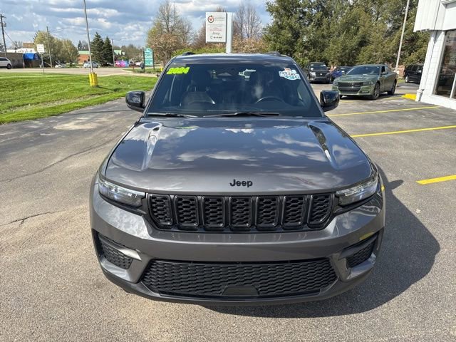 Certified 2024 Jeep Grand Cherokee Altitude AWD/4WD image 8