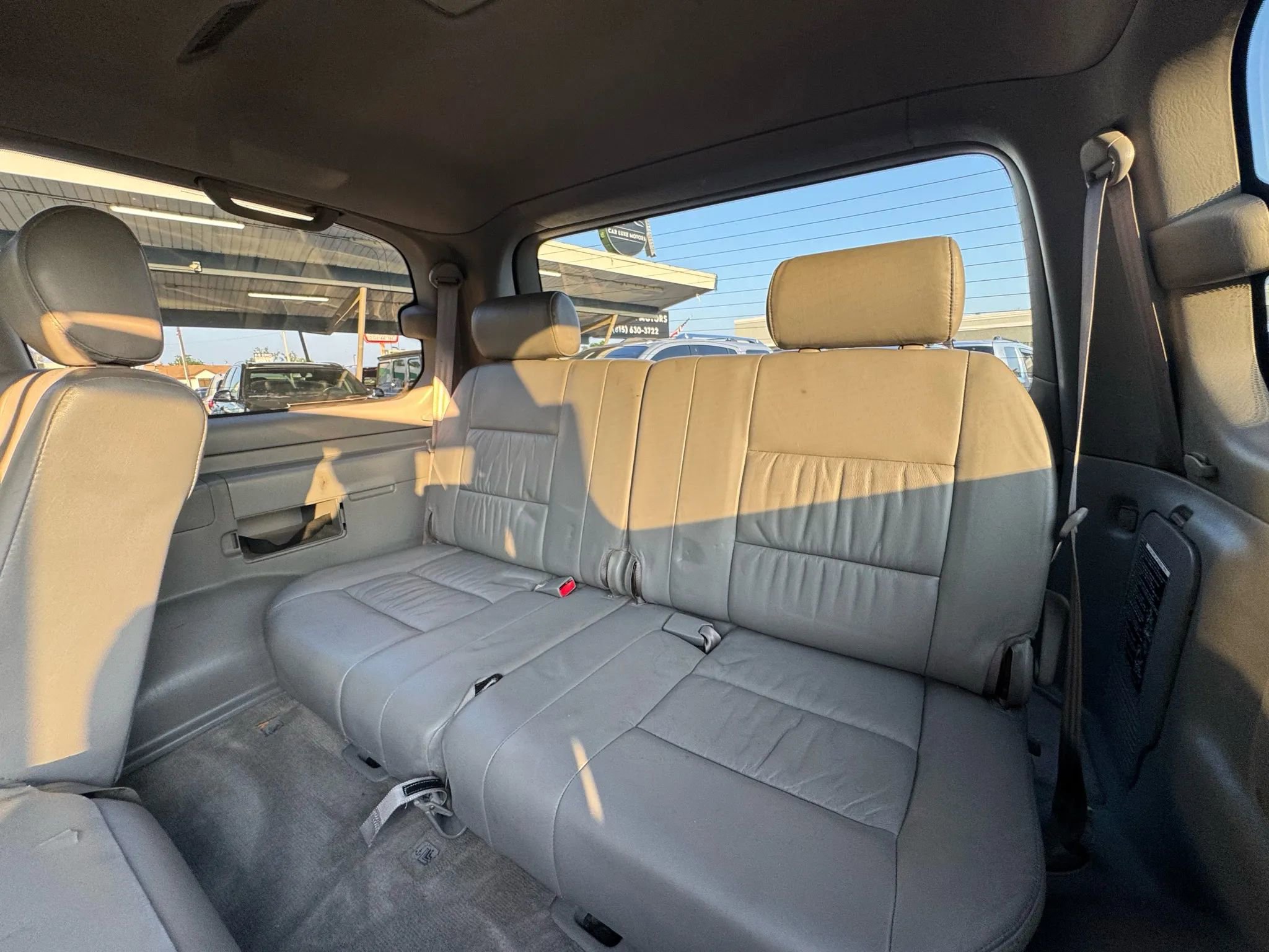 Used 2004 Toyota Land Cruiser image 15