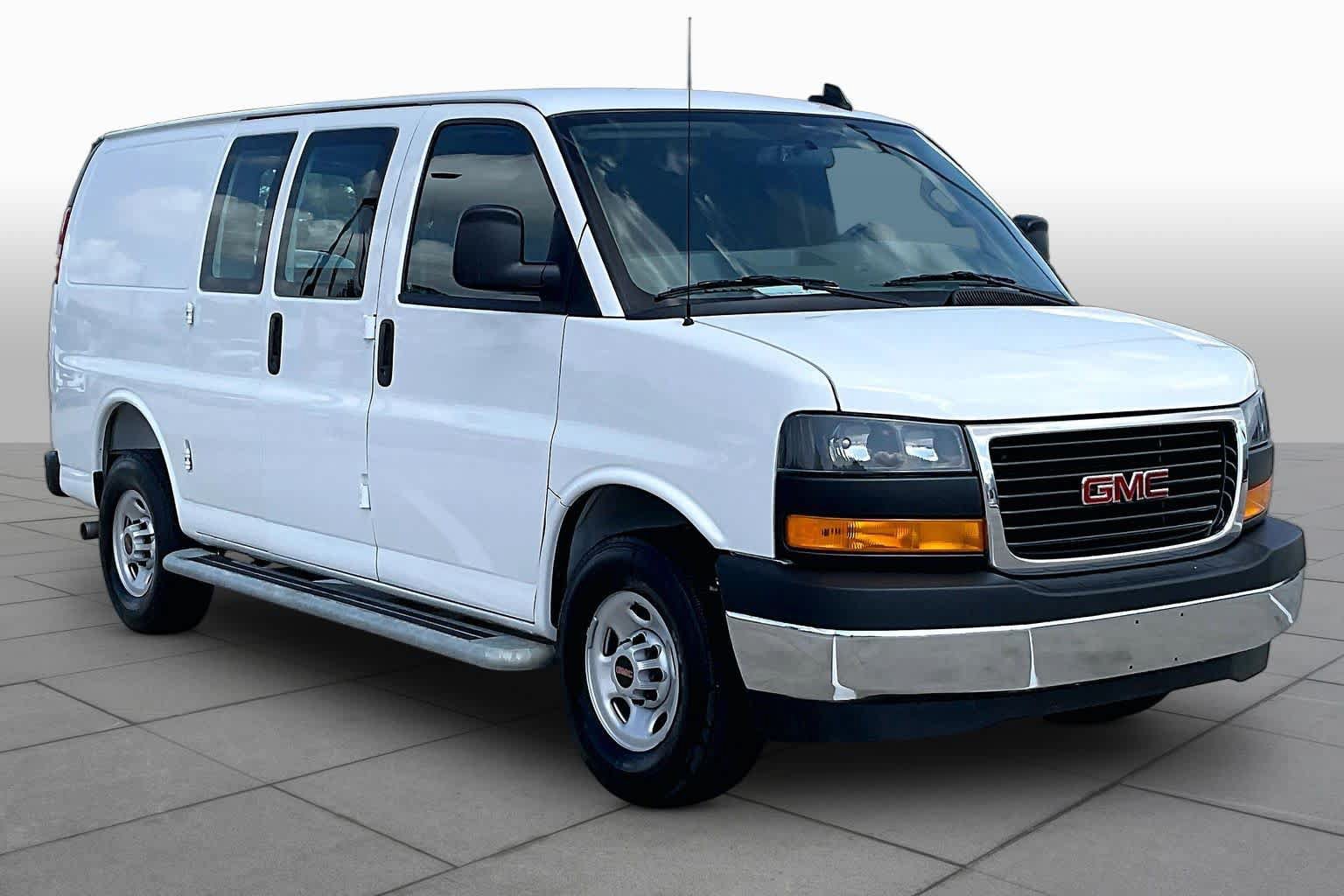 Certified 2025 GMC Savana 2500 w/ Driver Convenience Package RWD image 3