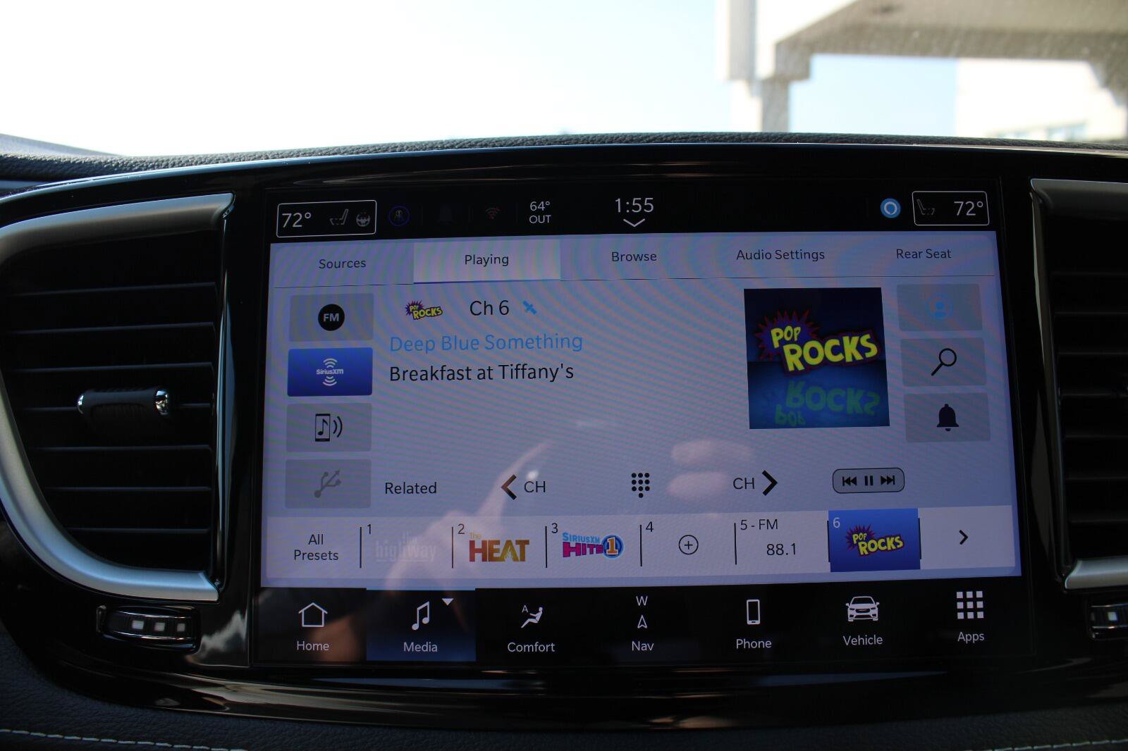 New 2026 Chrysler Pacifica Select FWD image 19