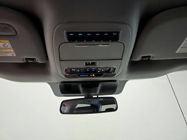 Used 2023 Ford F250 Lariat w/ Lariat Ultimate Package AWD/4WD image 49