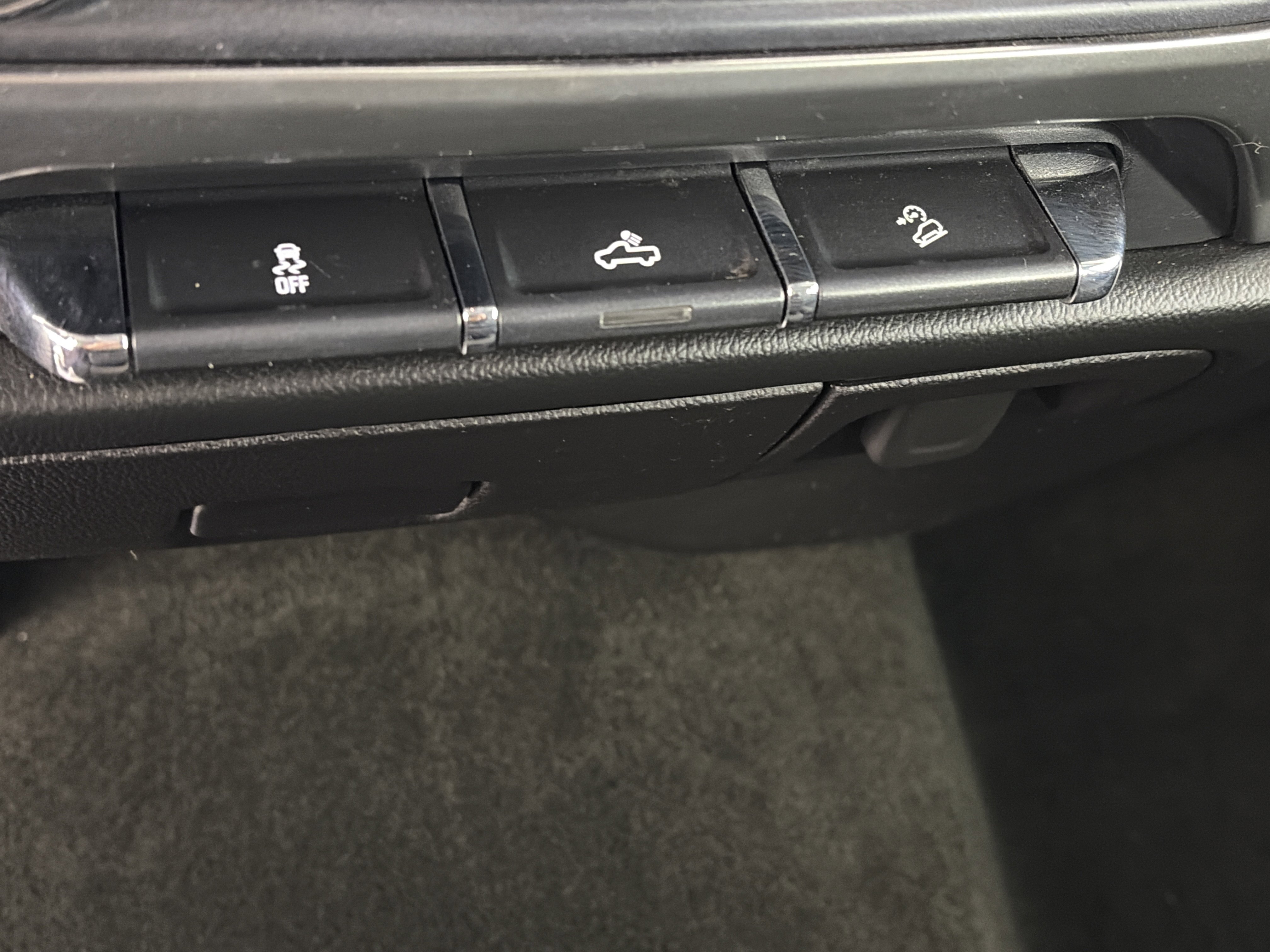 Used 2017 Chevrolet Silverado 1500 LT w/ All Star Edition image 23