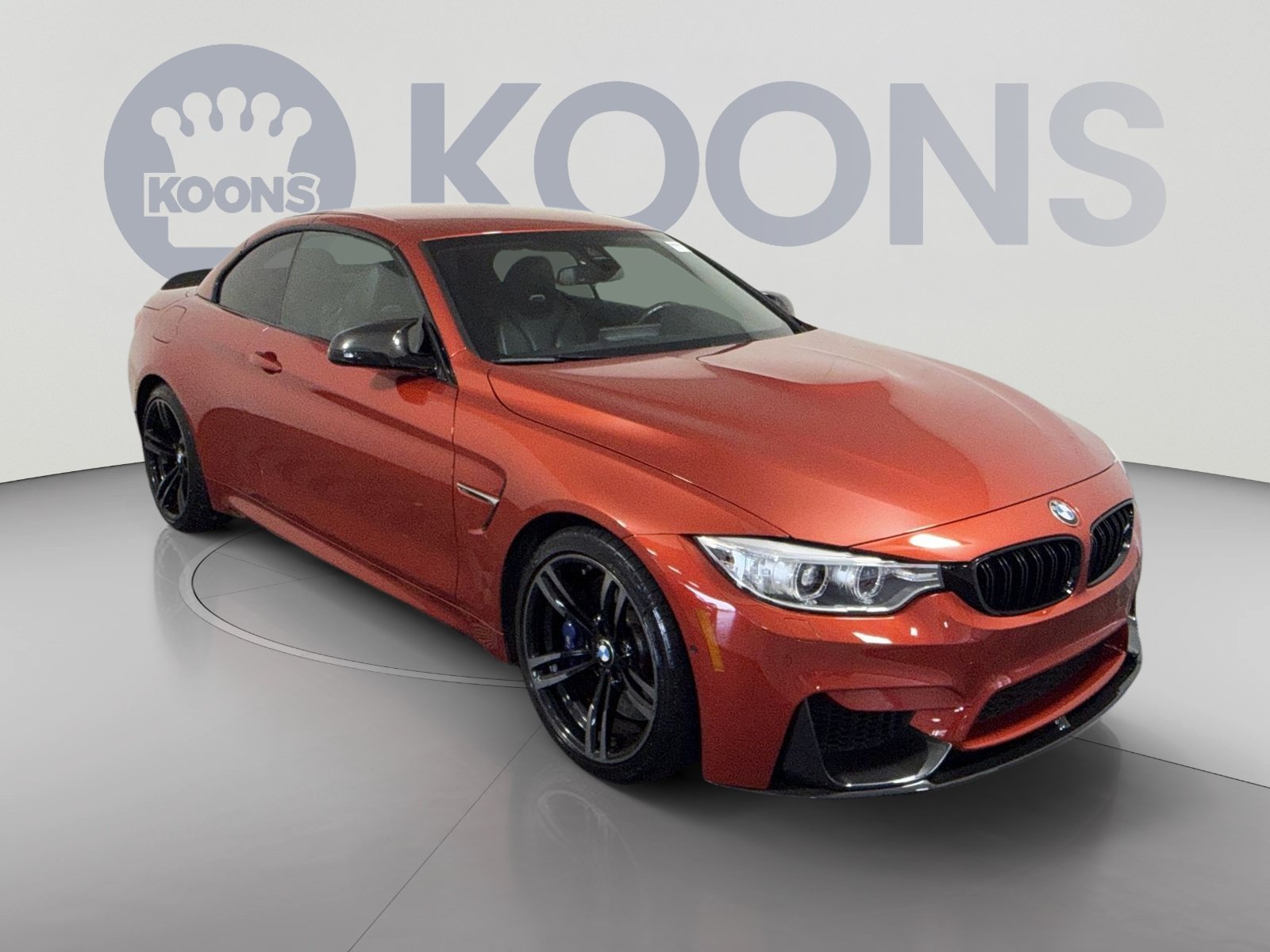 Used 2016 BMW M4 Convertible RWD image 10