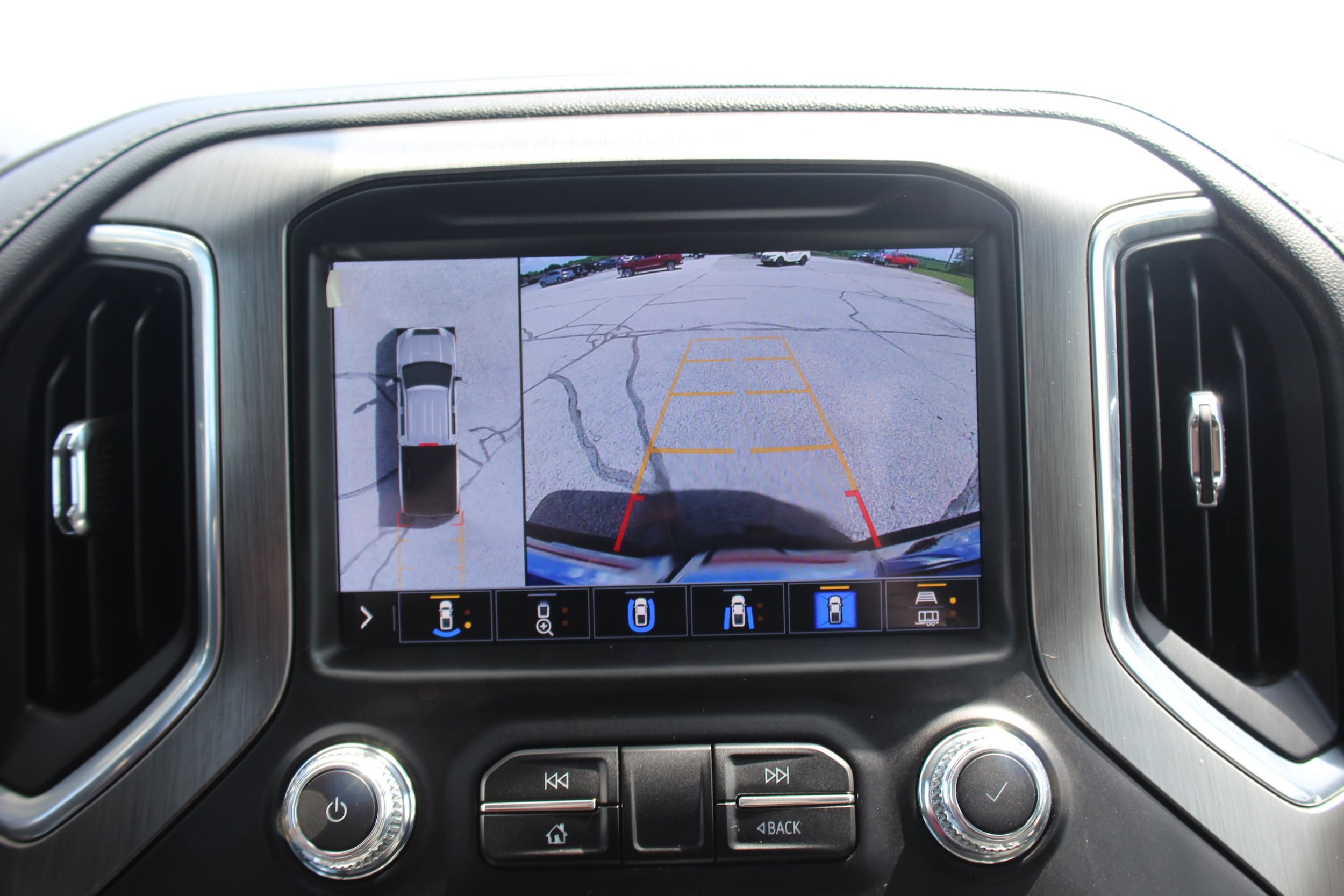 Used 2022 GMC Sierra 2500 Denali w/ Denali Ultimate Package AWD/4WD image 14