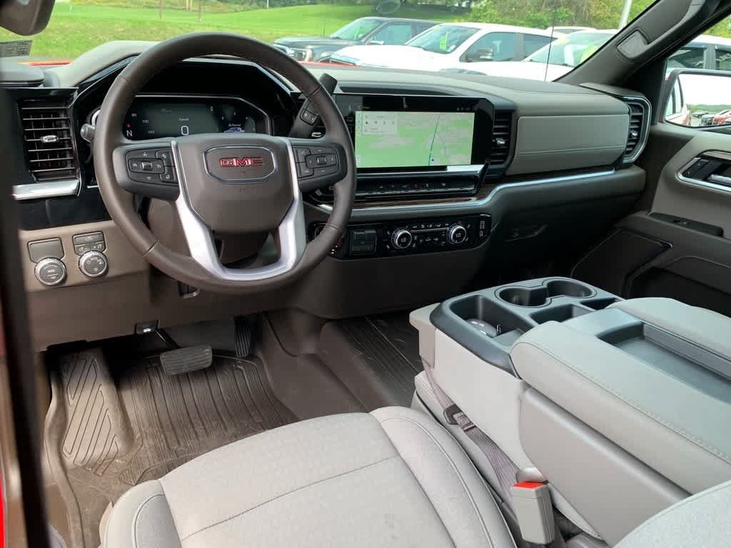 Used 2026 GMC Sierra 1500 SLE w/ LPO, GMC Protection Package RWD image 19