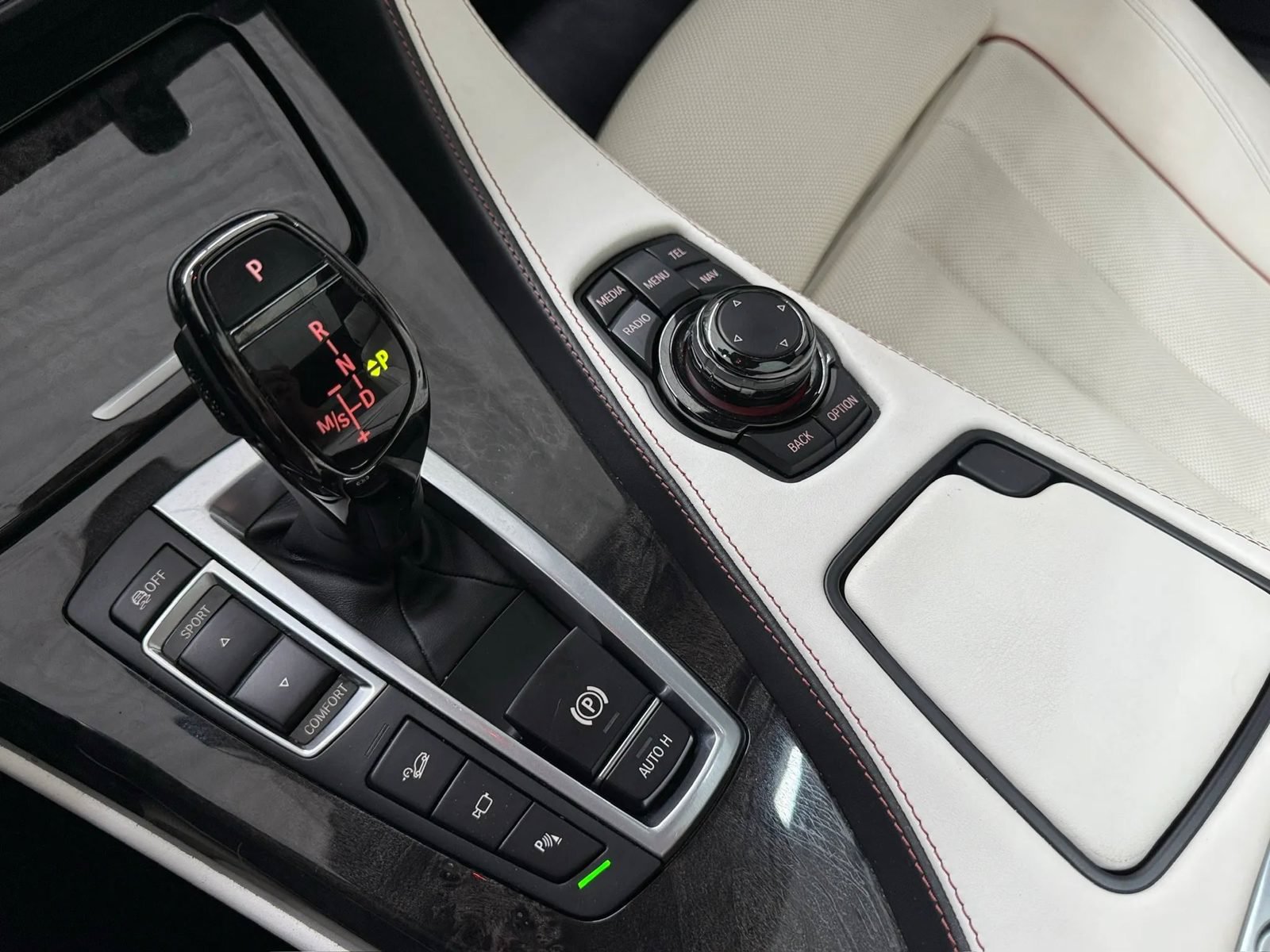 Used 2014 BMW 650i Gran Coupe xDrive AWD/4WD image 28